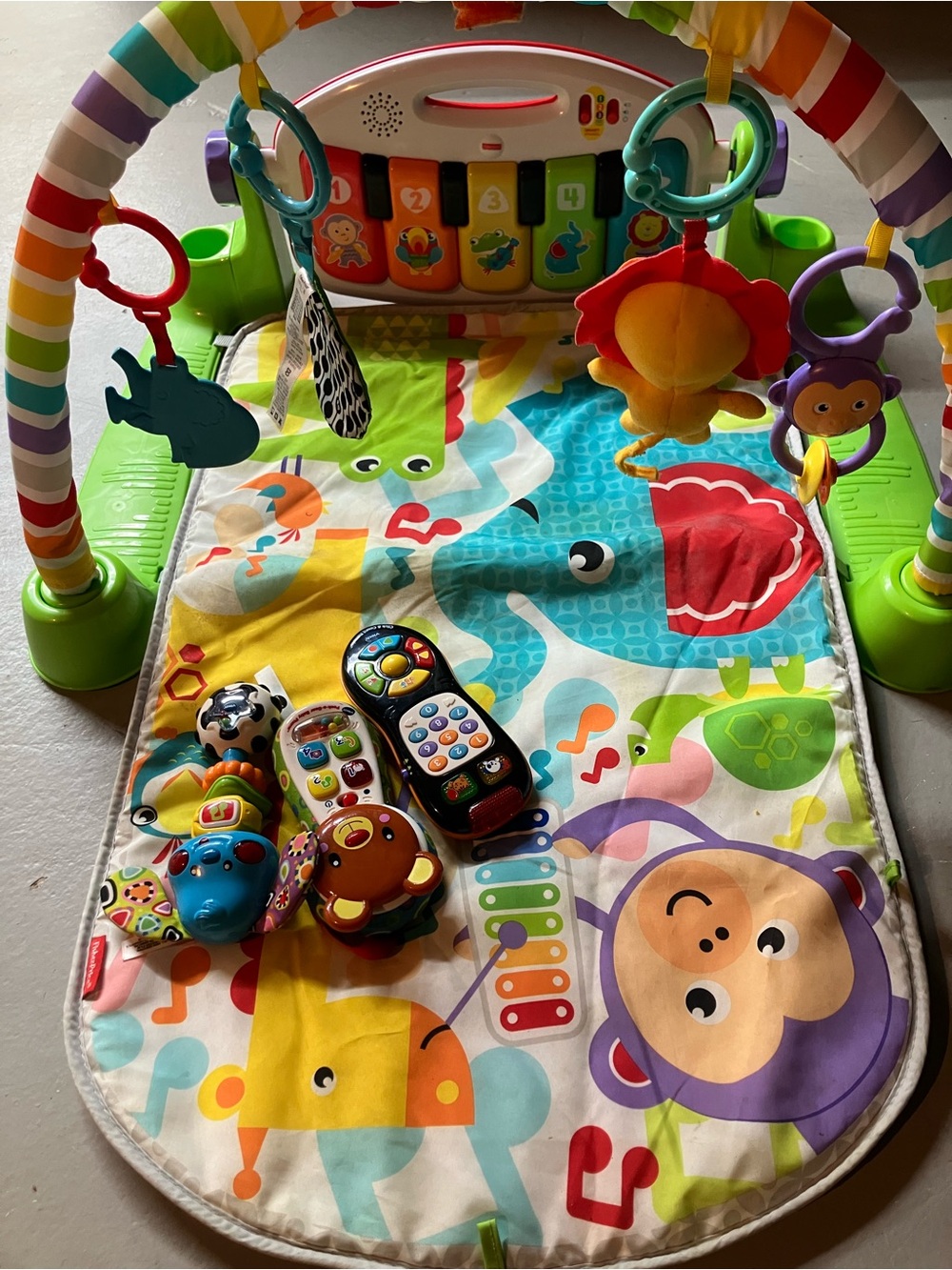 Fisher-Price deluxe gin with kick plate
